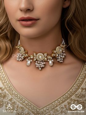 KANAKA MRIDULA – GOLDEN GRACE A BEAUTIFUL KUNDAN NECKLACE WITH FLORAL DESIGNS AND PEARLS