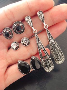 Delightful Dark Set of 4 Stud Earrings