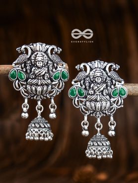 The Divine Goddess (Emerald Green) - Embellished Oxidised Collection