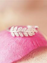 Lustrous  Leaves Adjustable American Diamond Ring