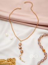 Drop Dead Gorgeous Golden Embellished Necklace With Anti-Tarnish Coating 