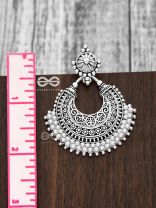 An Elegant Intricate Pearl Delight (Silver) - Embellished Oxidised Collection