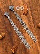 The Winter Leaf - Chain-Tasseled Boho Earrings