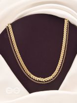 The Chain Of Allure - Golden Statement Neckpiece With Anti-Tarnish Coating 
