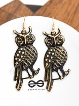 The Golden Chic Owls - A Dark Fantasy Collection