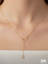 Wrapped In The Night-Sky - Golden Neckpiece With Anti-Tarnish Coating 