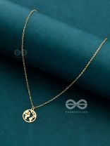 Citizen Of The Globe - Statement Golden Neckpiece With Anti-Tarnish Coating 