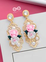 The Statement Vintage Artwork - Golden Dangler Earrings