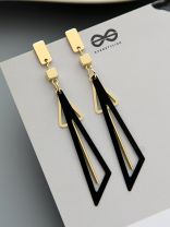 The Chic Geometry - Golden Statement Danglers