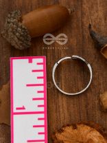 The Twisted Arrow Toe-Ring - Tiny Trinket Collection