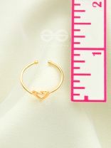 The Tangled Heart - Golden Adjustable Ring