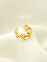 Daisies in a band- Golden Adjustable Ear cuff (One Ear)