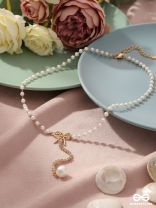 WEAR ME KNOT! pearl and bow detailed necklace