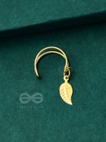 The Last Leaf - Golden Casual Earcuff (One Ear)
