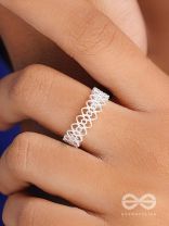 The Intricate Elegance - Adjustable Ring