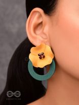 THE FLORAL MESMERISERS - STATEMENT EAR JACKETS (Mellow)