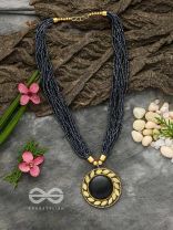 The Timeless Elegance- Beautiful Beaded Neckpiece (Black)