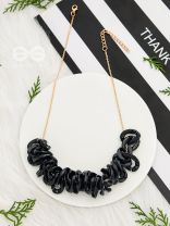 A Chunk of Chic- Golden Statement Neckpiece