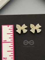 The Knotted Star- Golden Rhinestones Earrings