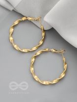 The Ruffled Ring- Minimalist Golden Hoops