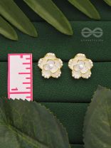 The Milky Way- Golden Pearl Earrings