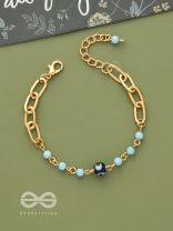 Star of the Show- Evil Eye Stone & Beads Studded Golden Bracelet