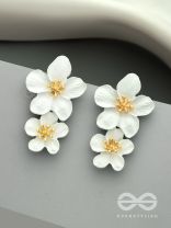 Paired Periwinkles- Statement Acrylic Earrings (Daisy White)