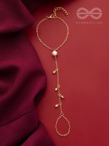 The String of Luck- Golden Pearl Hand Harness Bracelet