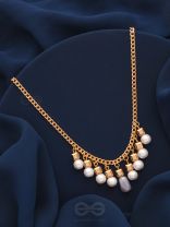 Glowing Lanterns- Golden Pearls Necklace With Anti-Tarnish Coating 