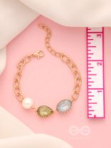 Ocean in Nutshell- Golden Embellished Bracelet