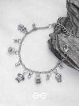 The Regal Elements- Classy Oxidised Bracelet