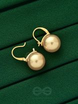 TEARS OF MERMAID- GOLDEN PEARL EARRINGS