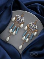 Star Gazing- Golden Pearl Earrings