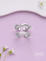 The Moonlit Trails- Silver Set of Two Rings