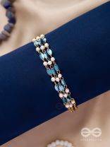 THE AQUAMARINE DELIGHT - ELEGANT MULTILAYERED BRACELET