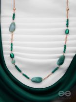 The Mossy Cascade - Bold Golden Neckpiece With Anti-Tarnish Coating 