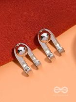 GLEAMING CRESCENT - SILVER STUD EARRINGS