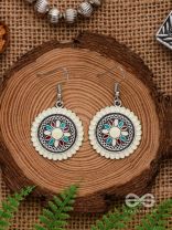 THE MANDALA EFFECT - EMBELLISHED OXIDISED EARRINGS (WHITE)