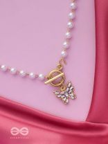 A FLYING MIRACLE - GOLDEN PEARL NECKPIECE