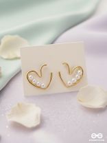 LOVE YOU STILL - GOLDEN PEARL STUDS