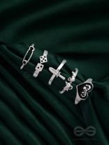 ALL ABOUT LOVE AND WAR - SET OF 5 SILVER RINGS