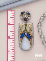 KARUNIKA - THE MISTY NIGHT - STONE AND GLASS BEADS EMBROIDERED EARRINGS (GRAY)