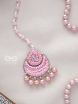 Alamkaarya - To Be Adorned - Pearls, Cutdana And Sequins Hand Embroidered Maangtika