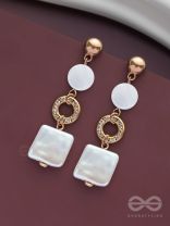 LIGHTHEARTED CHIC CHARM - CASUAL DROP EARRINGS