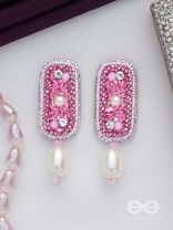 VARAVARSHINI - BESTOWER OF BOONS - STONE, BEADS AND PEARLS EMBROIDERED EARRINGS