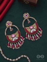 VILAKSANA - UNIQUE SPARKLING MOMENTS - STONE, BEADS, GLASS DROPS AND PEARLS EMBROIDERED EARRINGS (MAGENTA & GOLDEN)