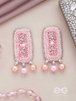 VAPUSHA - MARVELLOUS BEAUTY - SEQUINS, CUT DANA AND BEADS EMBROIDERED EARRINGS