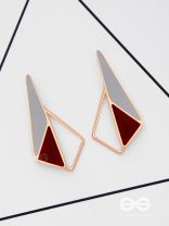 SLEEK SCARLET SHADOWS - CASUAL ENAMELED EARRINGS