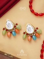 Ravih - The Sun Loving - Golden Embellished Polki And Kundan Finished Earrings (Multicolor)