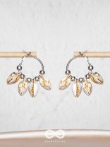 MERMAID'S SHELL MAGIC - SILVER HOOP EARRINGS